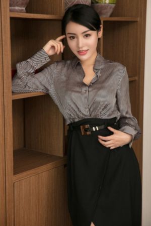 笼中女囚在线观看